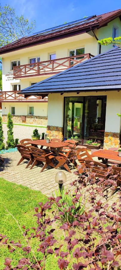 Gorski Widok Karpacz Apartamenty I Pokoje- Salon Kominkowy Luaran gambar