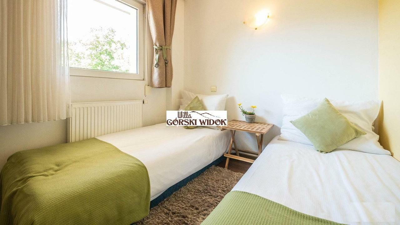 Gorski Widok Karpacz Apartamenty I Pokoje- Salon Kominkowy Luaran gambar